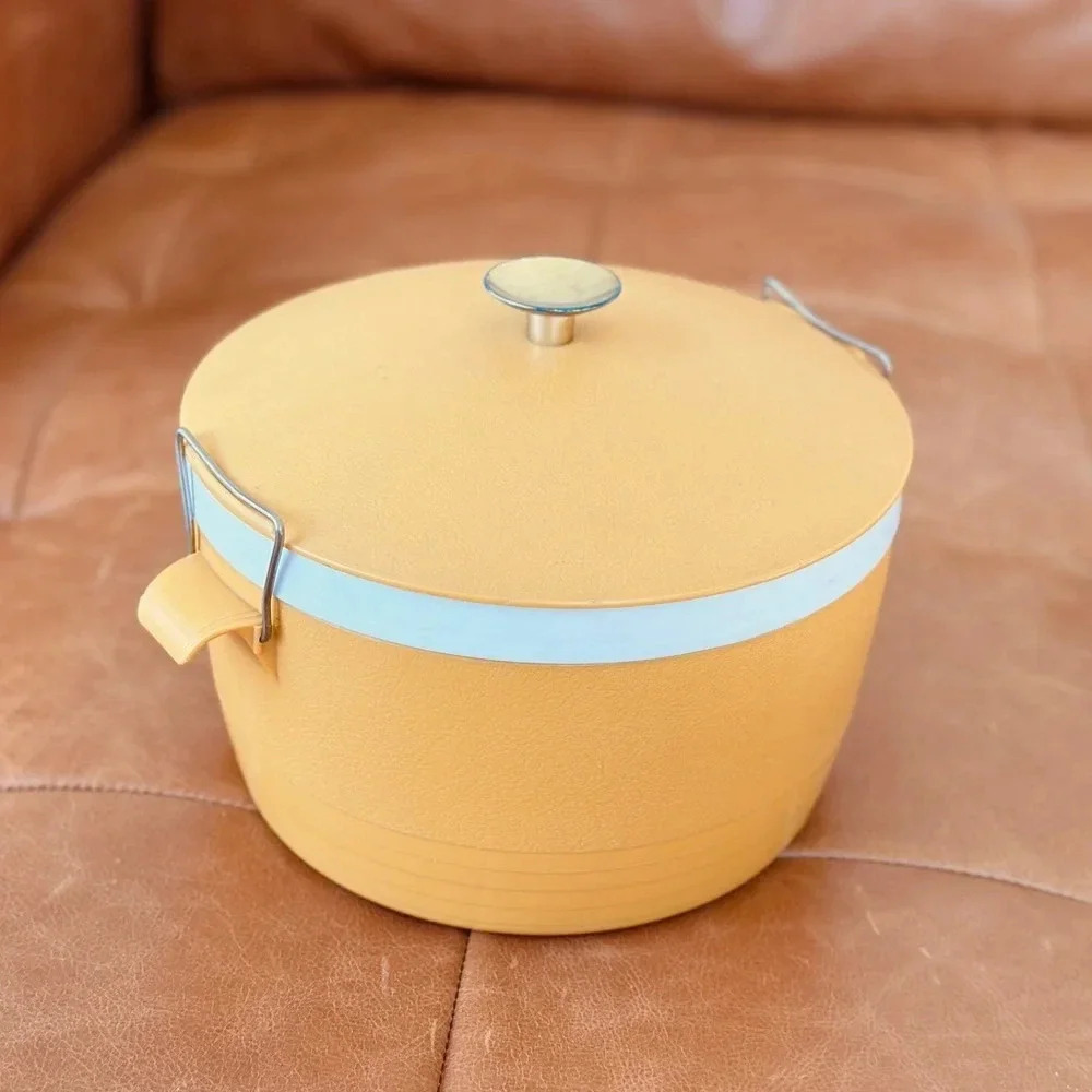 Vintage sunfrost cooler thermoware made in USA - Picture 2 of 4